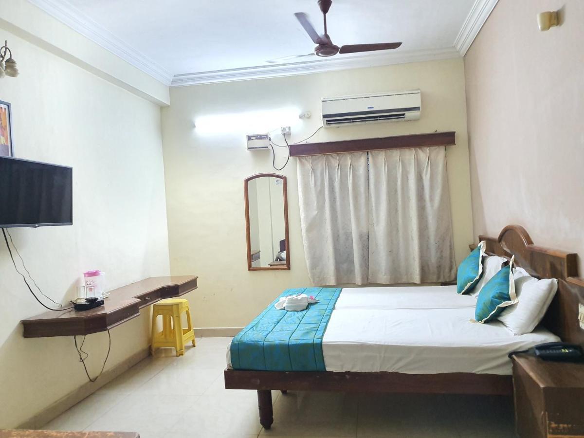 Hotel Sunilkrishna Tirupati Zewnętrze zdjęcie