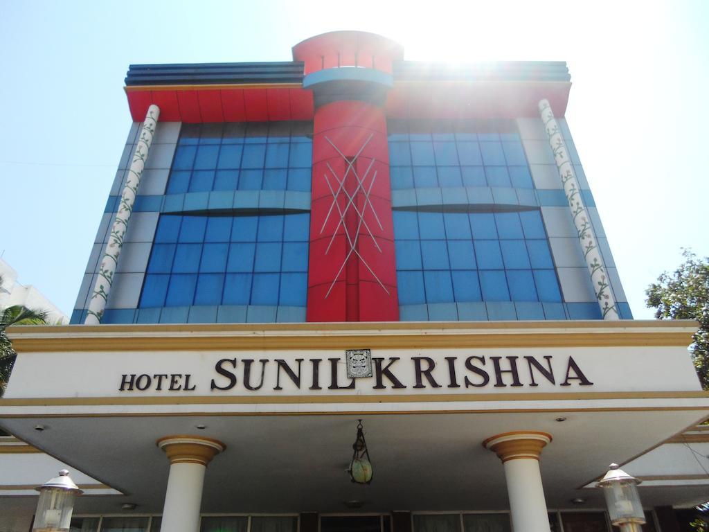 Hotel Sunilkrishna Tirupati Zewnętrze zdjęcie